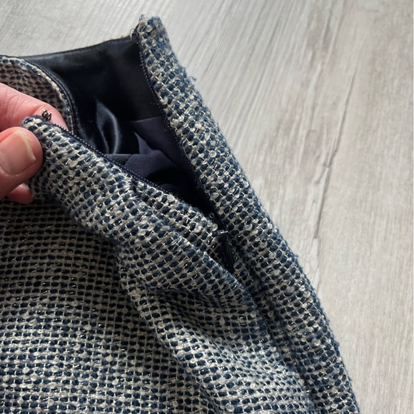 Banana Republic frayed hem skirt size 6 - Picture 9 of 13